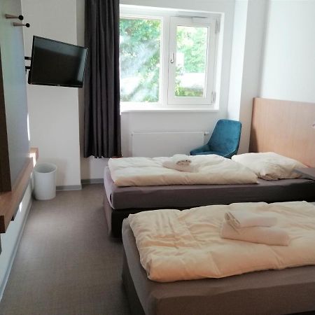 Gastehaus An Der Messe 호텔 함브루크 외부 사진